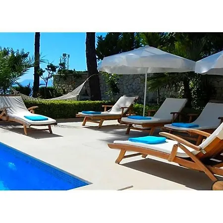 Islamlar Sleeps 10 Pool Air Con Wifi Villa
