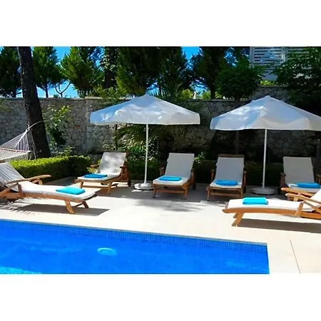 Islamlar Sleeps 10 Pool Air Con Wifi Villa *