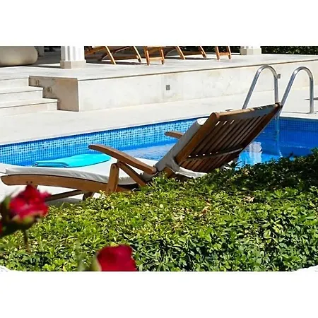 Villa Islamlar Sleeps 10 Pool Air Con Wifi